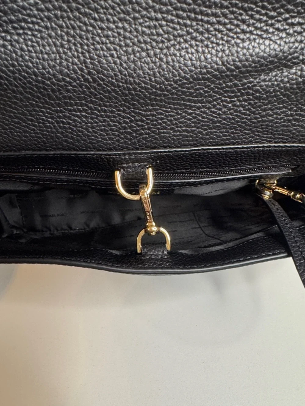 Michael Kors Bristol Black Metallic Gold Snake Embossed Leather Purse Bag - Picture 8 of 10